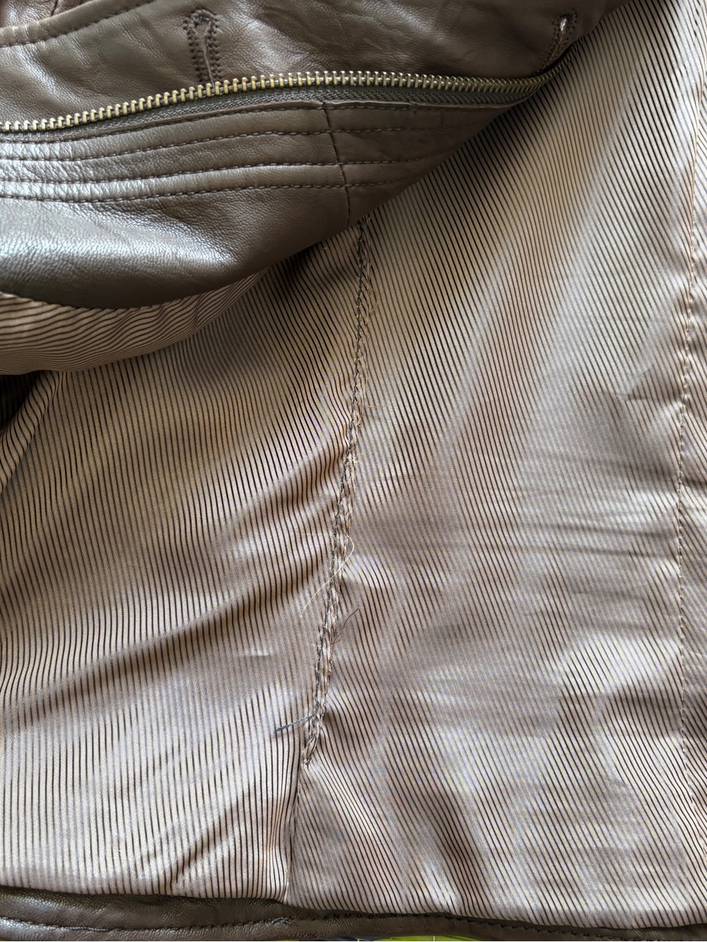 Vintage Danier Buttery Soft Leather Jacket In a Rich Chocolate Brown Size L Fall - Picture 11 of 15
